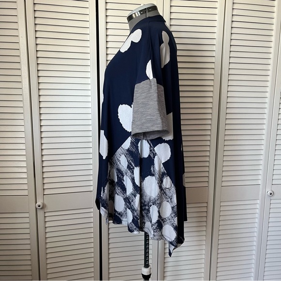 NEW Alembika Lily Top Mixed print Navy XS - Picture 6 of 12